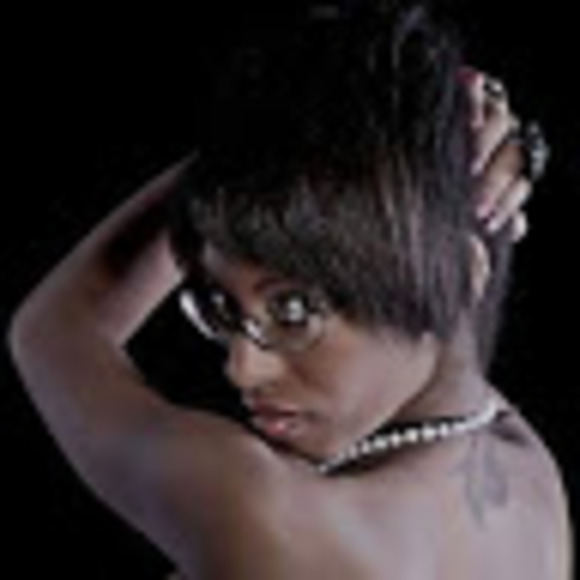 Meet your Posher, Angel - Picture 1 of 1